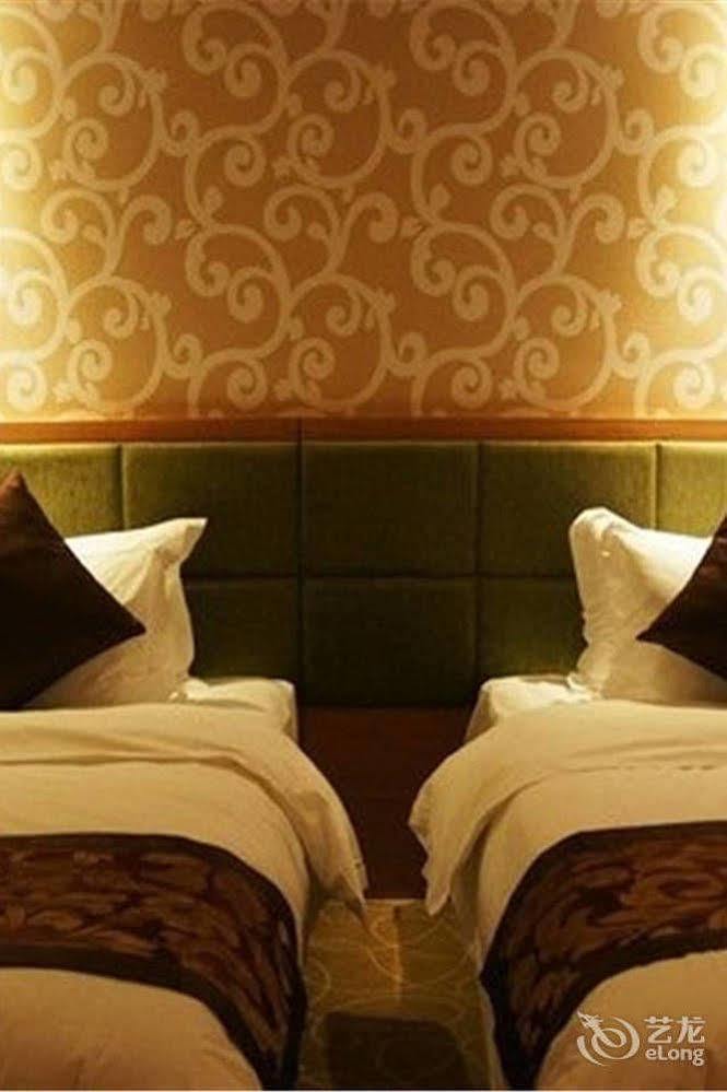 Ehrenburg Hotel Foshan Exterior photo