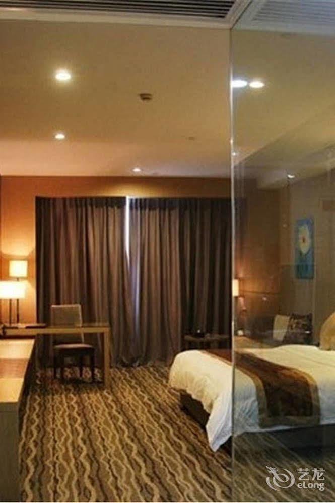 Ehrenburg Hotel Foshan Exterior photo